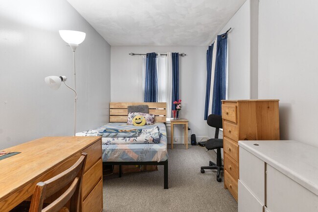 Building Photo - 5 Arthur St