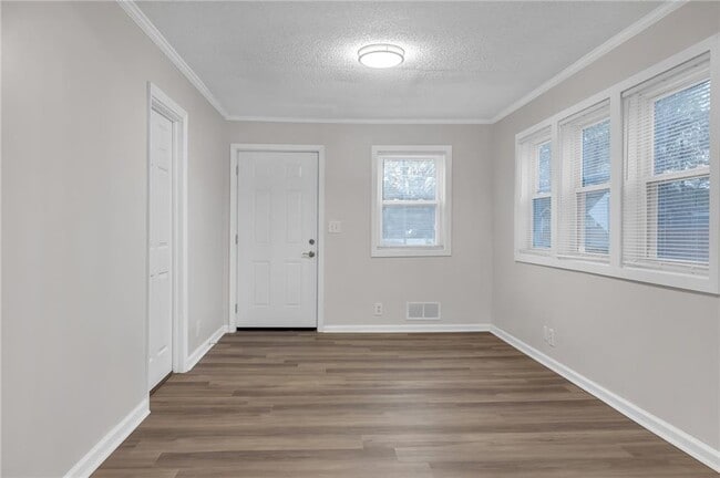 Building Photo - 1683 Candler Rd