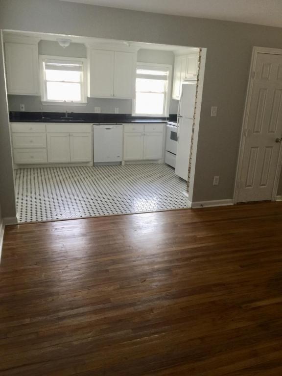 Building Photo - 1419 Hurley Ave