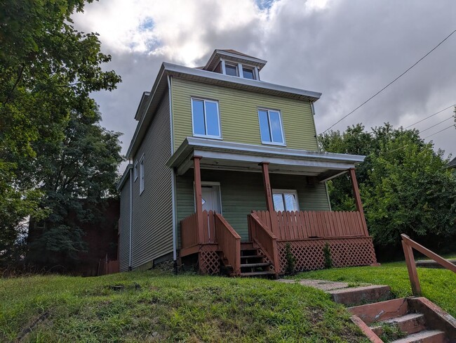 Building Photo - 3620 Grenada St