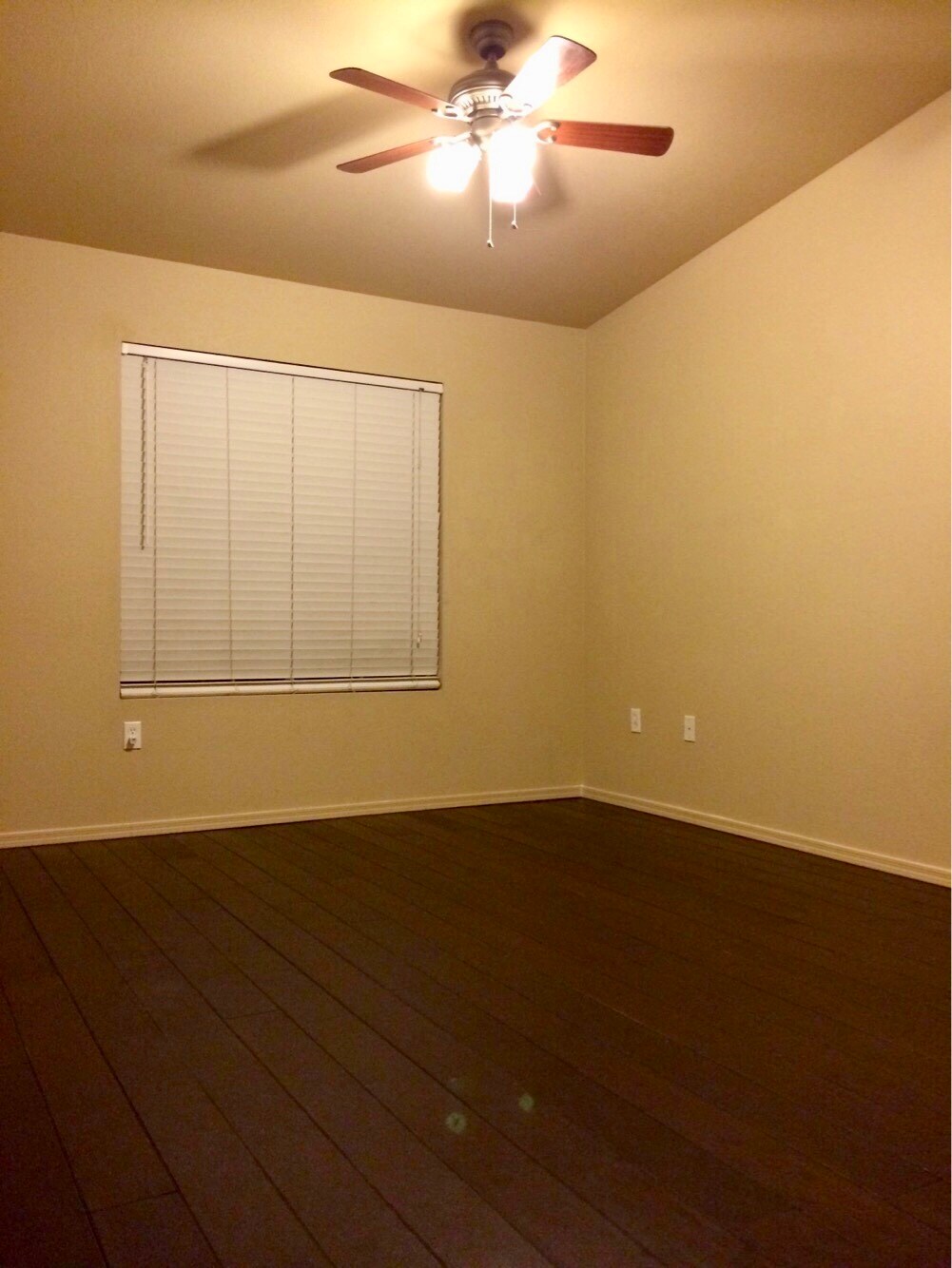Master Bedroom - 280 S Evergreen Rd