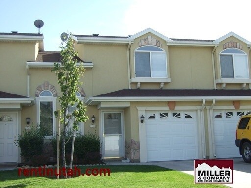 Building Photo - West Jordan Townhouse