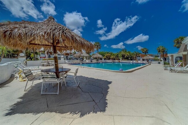 Building Photo - 361 S McMullen Booth Rd