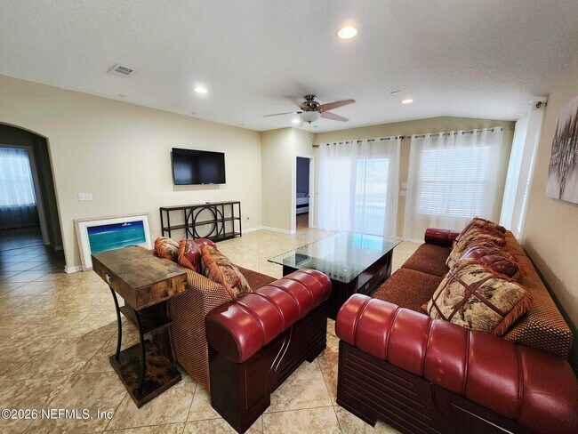 Building Photo - 529 Casa Sevilla Ave