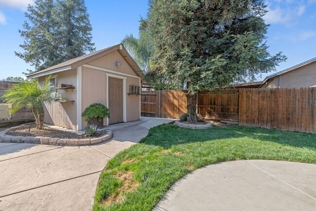 Building Photo - Updated 3BR Home with Pool, RV Parking & Solar in Shannon Ranch