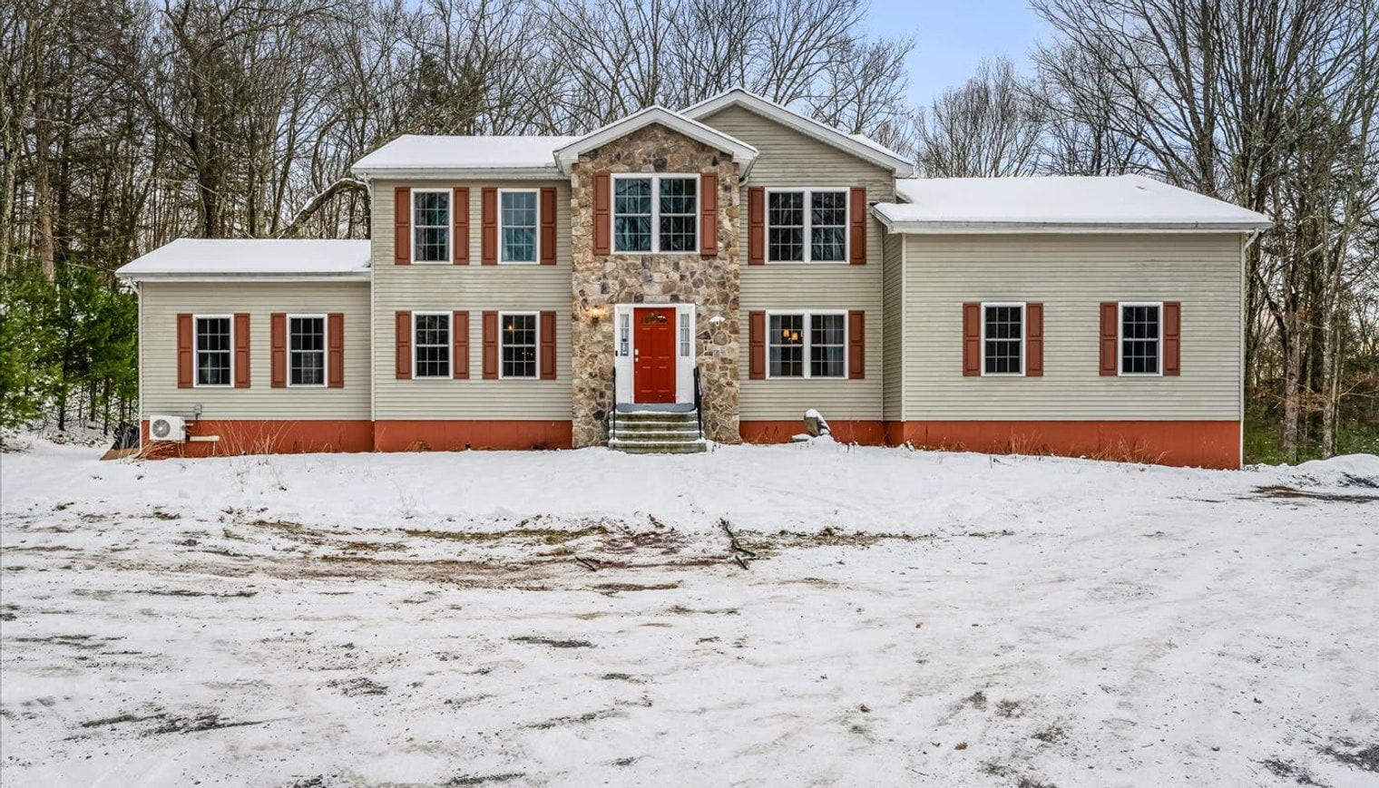 Building Photo - 280 Canal Rd