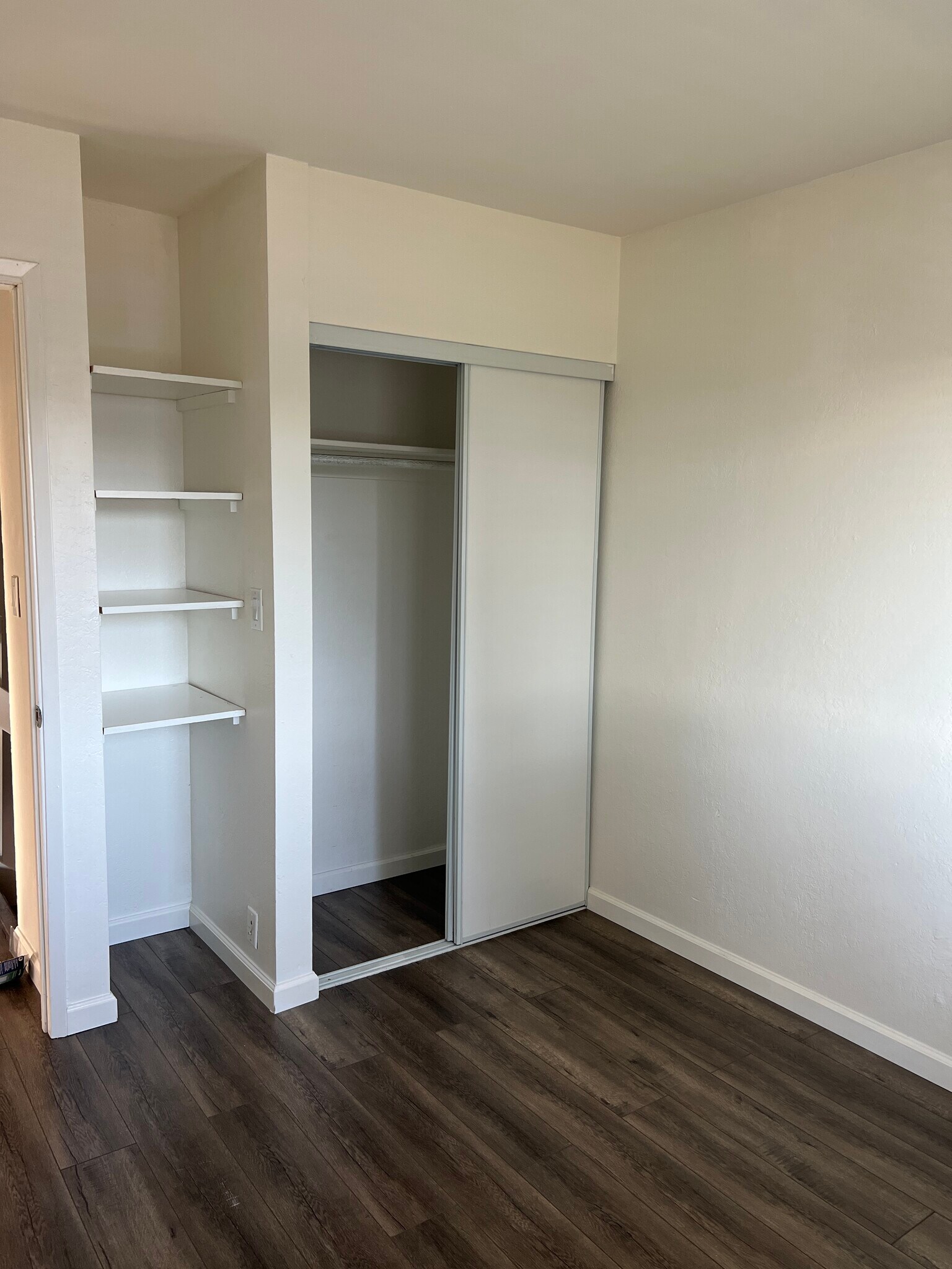 bedroom 3 - 1520 Parkwood Pl