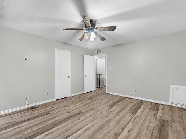 Building Photo - 2647 Marilee Ln