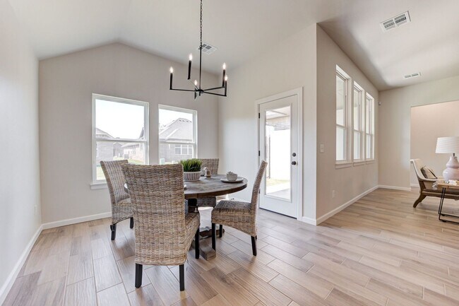 Building Photo - Brand New Home in Mustang!