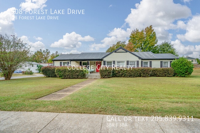 Primary Photo - 1908 Forest Lake Dr