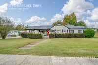 Building Photo - 1908 Forest Lake Dr