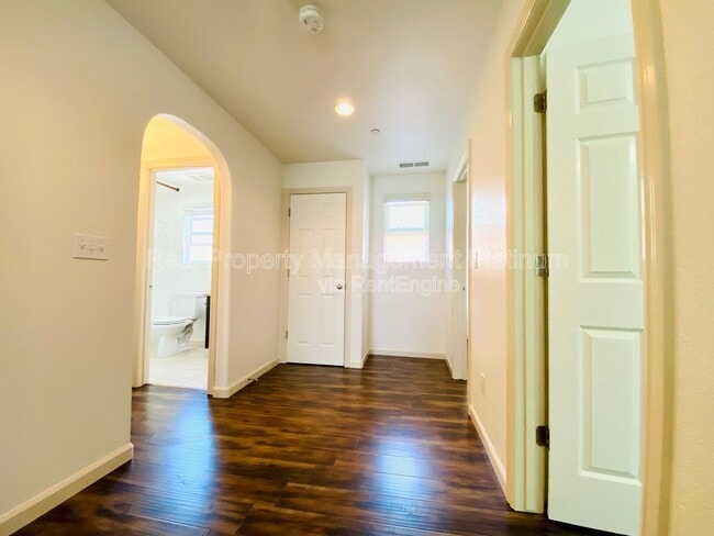 Building Photo - 3628 Elevations Way