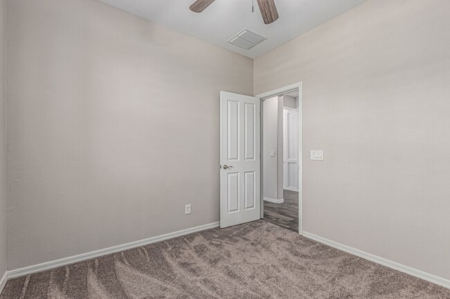Building Photo - Single Story Home in Eastmark