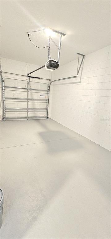 Building Photo - 5000 Revolutionary Wy