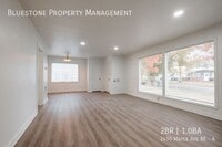 Building Photo - 2490 Maple Ave NE