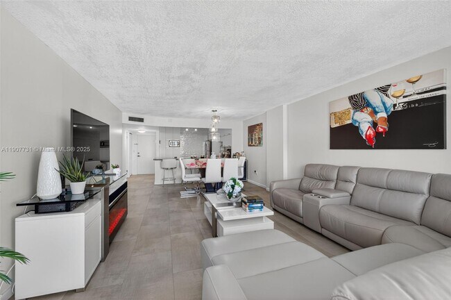 Building Photo - 2851 NE 183rd St