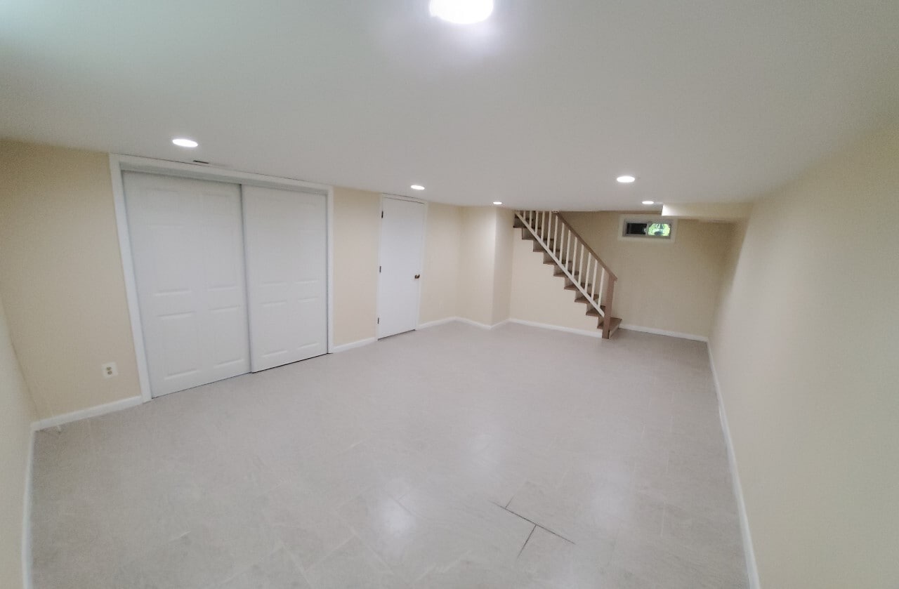 Lower Level BR / Family Rm - 1605 N Stafford St