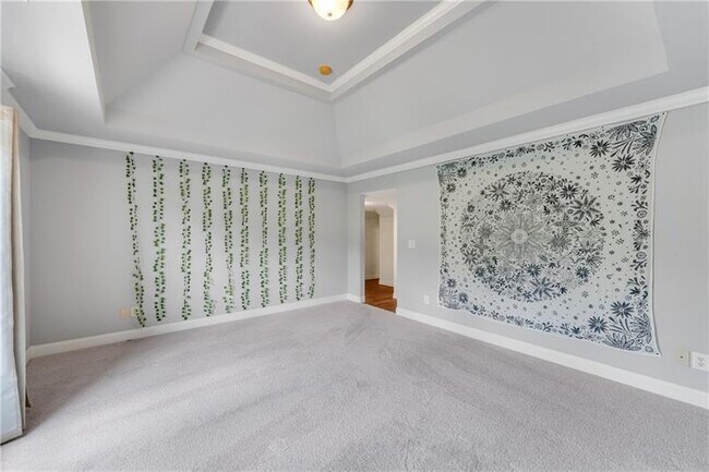 Building Photo - 5861 Yoshino Cherry Ln NE