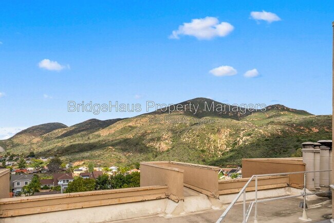 Building Photo - 7225 Navajo Rd