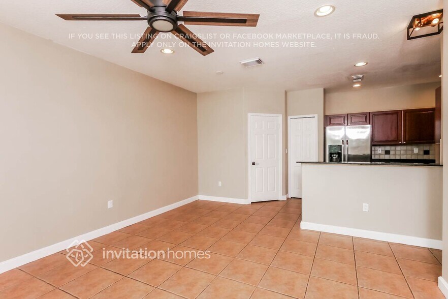 Building Photo - 11043 NW 48th Ln
