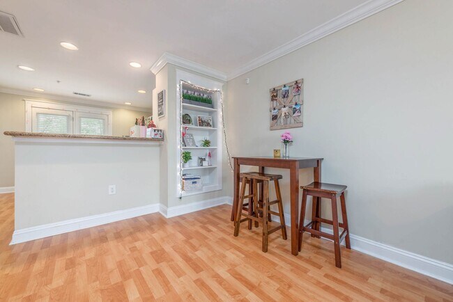 Building Photo - PRE-LEASE August 2026!!! 2/2.5 in The Wood...