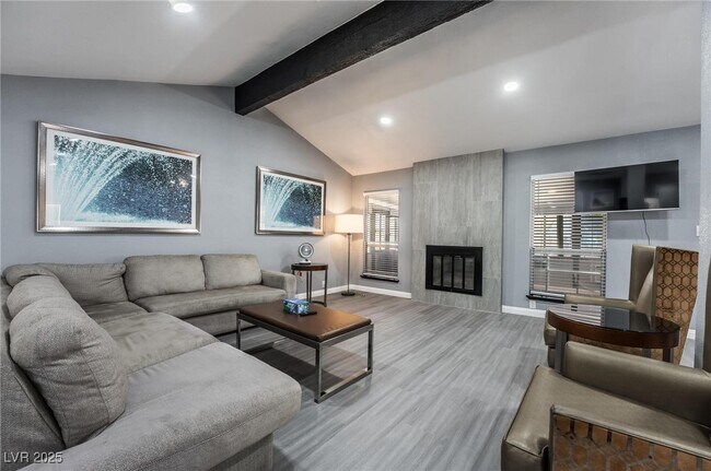 Building Photo - 7439 Trudy Ln