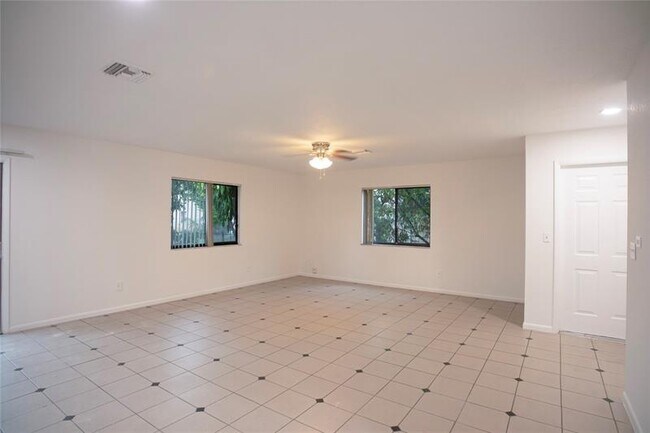 Building Photo - 7942 NW 37th Dr