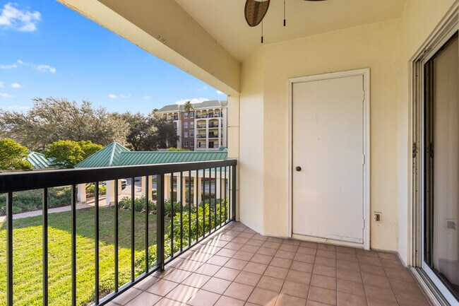 Building Photo - 1000 S Harbour Island Blvd