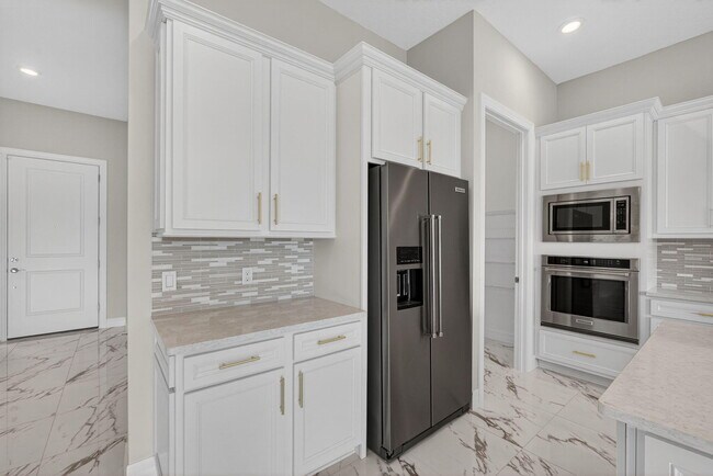 Building Photo - 10904 Stellar Cir
