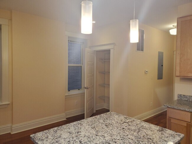 Building Photo - 4338LC Arco Ave. (Mahogany)