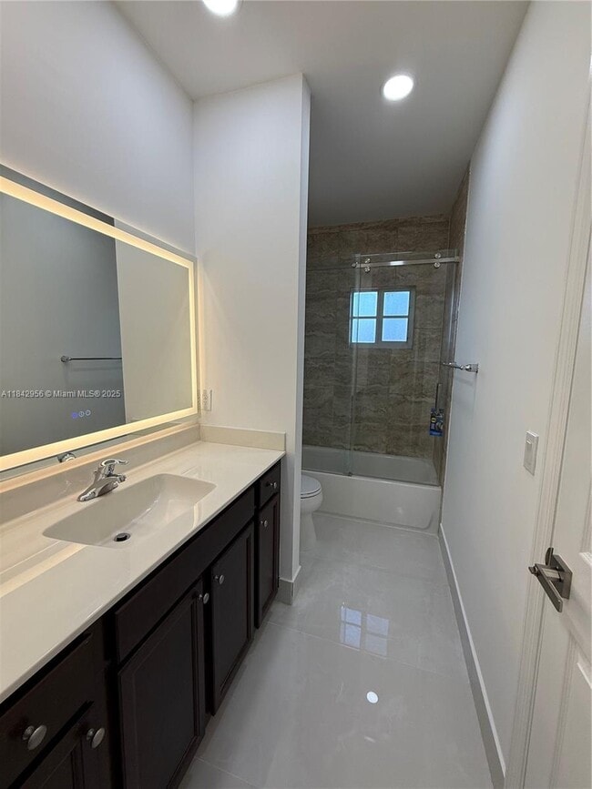 Building Photo - 8132 SW 17th Ct