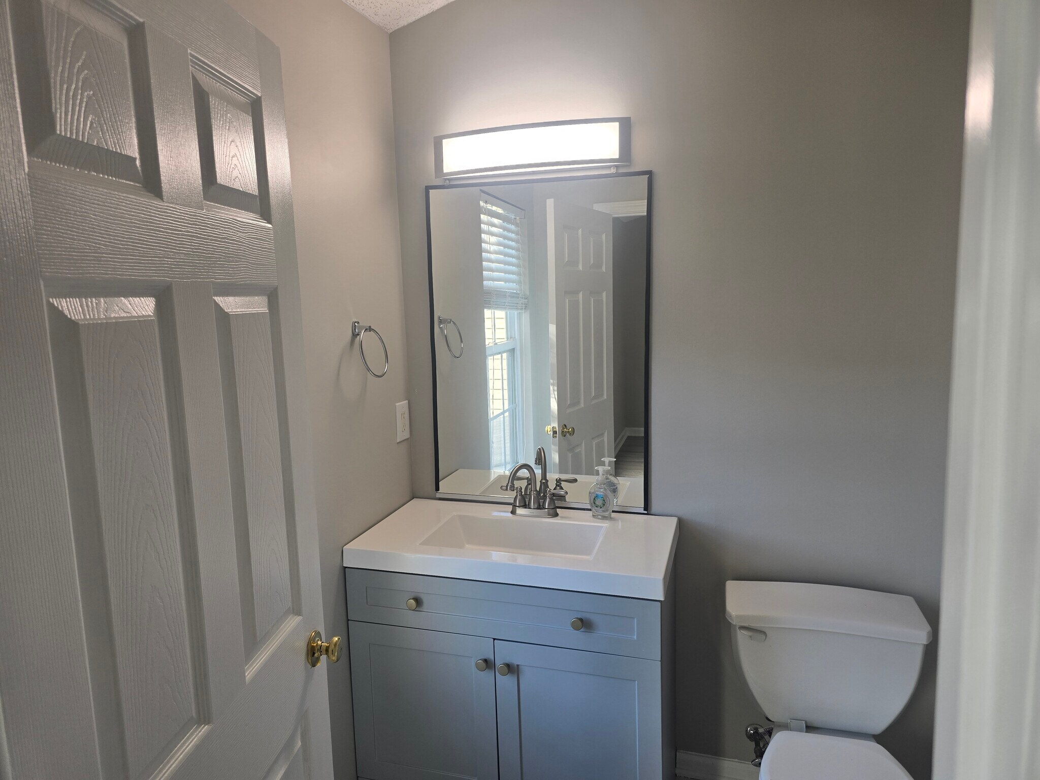 Building Photo - 103 Heritage Creek Way