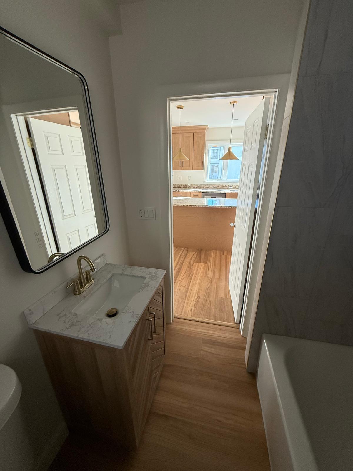 Building Photo - 62 Locust St