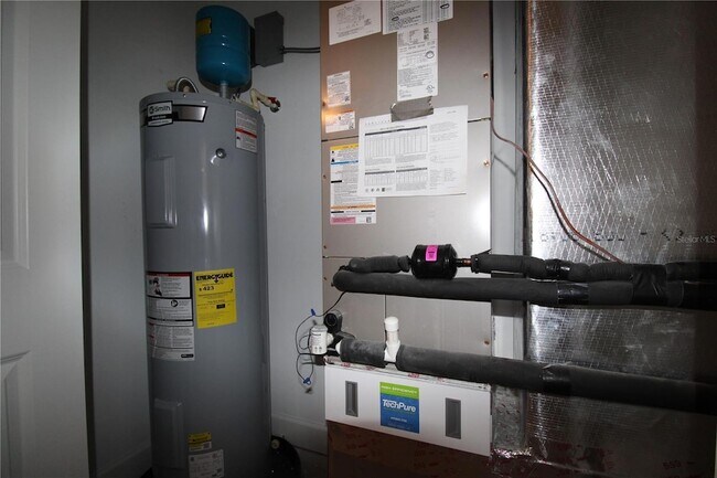 Building Photo - 7366 NW 47th Way