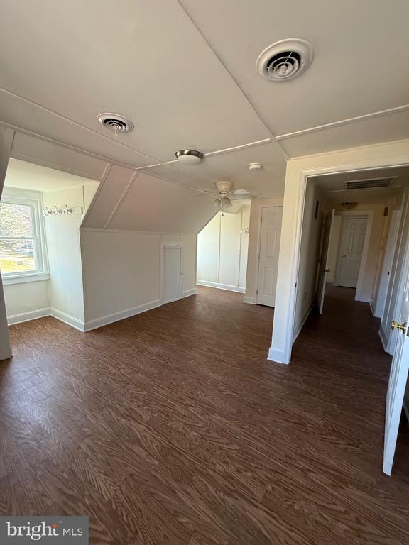 Building Photo - 9253 Dahlgren Rd