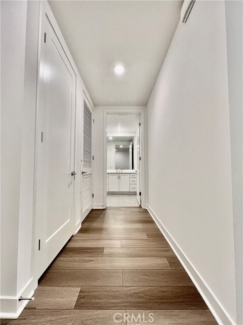 Building Photo - 2512 Rivington