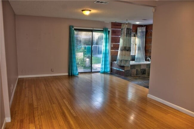 Building Photo - 7000 Greenock St