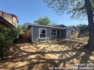 Building Photo - 1629 W Wildwood Dr