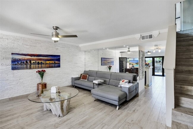 Building Photo - 16478 NE 27th Pl