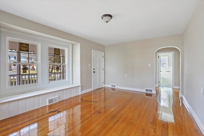 Building Photo - Beautiful three-bedroom single family home...