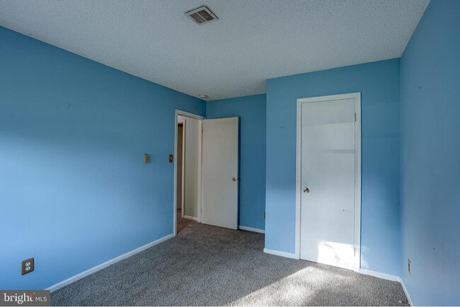 Building Photo - 123 Wyndmere Rd