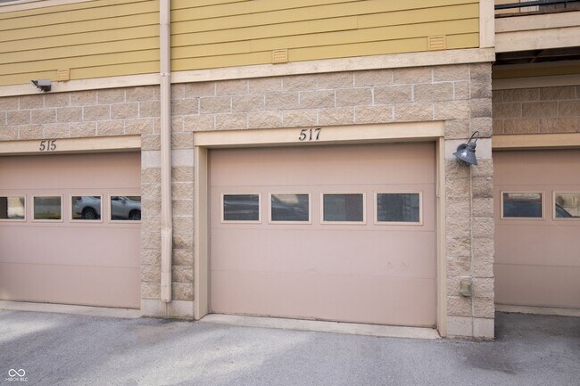 Building Photo - 517 N Park Ave