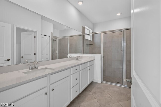 Building Photo - 9156 Leatherwood Loop
