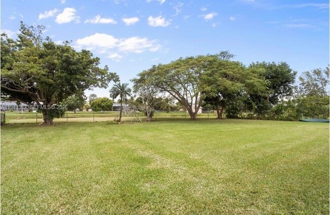 Building Photo - 17220 SW 83rd Ct