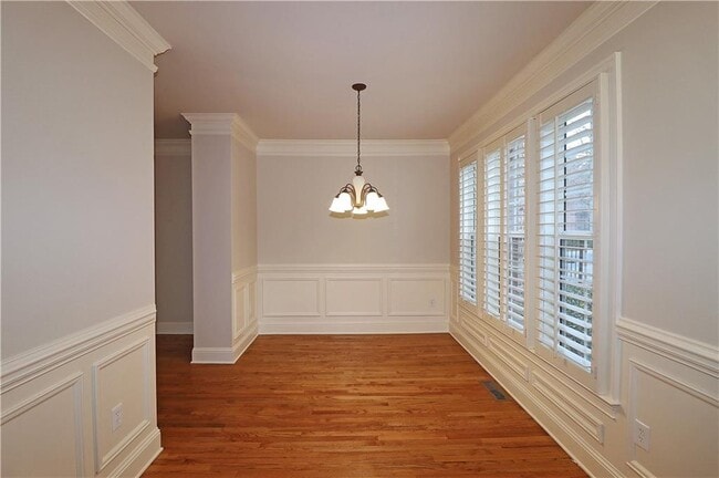 Building Photo - 1284 Ashford Creek Way NE