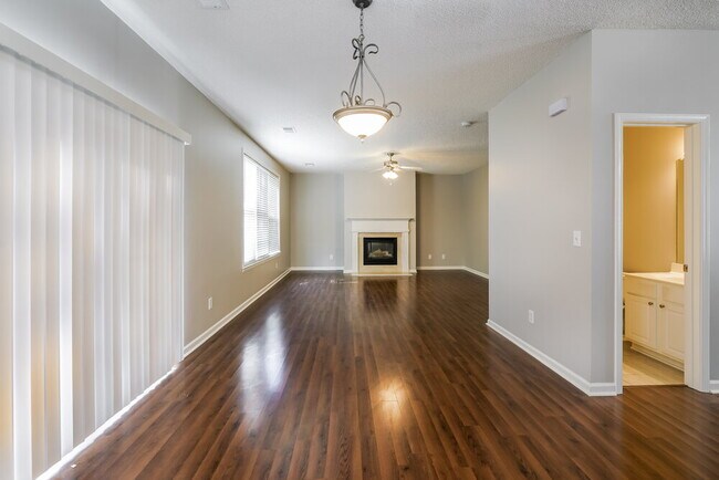 Building Photo - 4415 Feather Way
