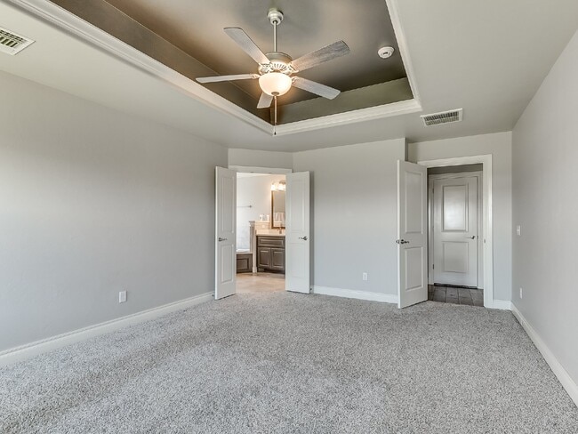 Building Photo - Welcome Home to The Waters!