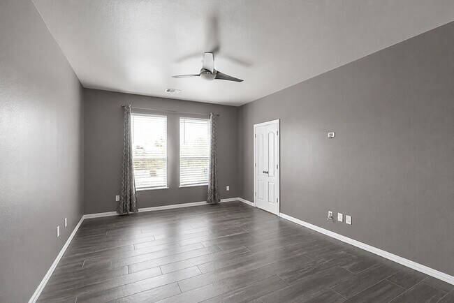 Building Photo - 2507 Galley Ridge Dr
