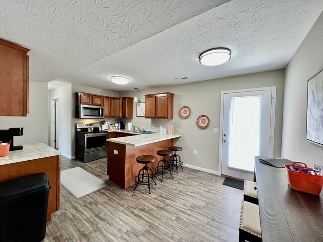 Building Photo - Brand New Home Walking distance to Spooky Nook