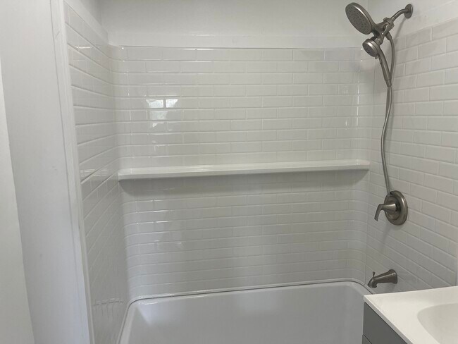 New shower/tub - 127 Peck Ave